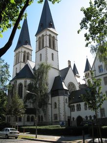 Dreifaltigkeitskirche, Gutenbergstraße 6