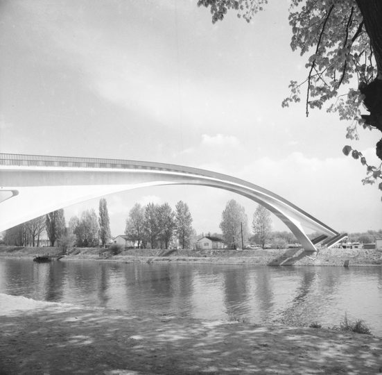 Dyckerhoff-Brücke