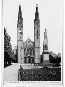 Waterloo-Denkmal vor der Bonifatiuskirche, ca. 1870