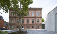 Das Kunsthaus Wiesbaden auf dem Schulberg.