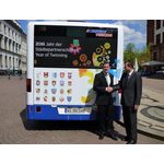 Jahr der Städtepartnerschaften - ESWE-Bus