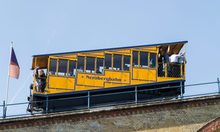 ネロベルクの山頂に向かって走るネロベルク登山鉄道