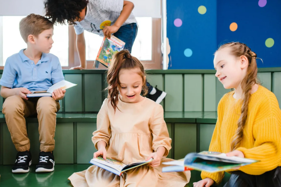 enfants qui lisent
