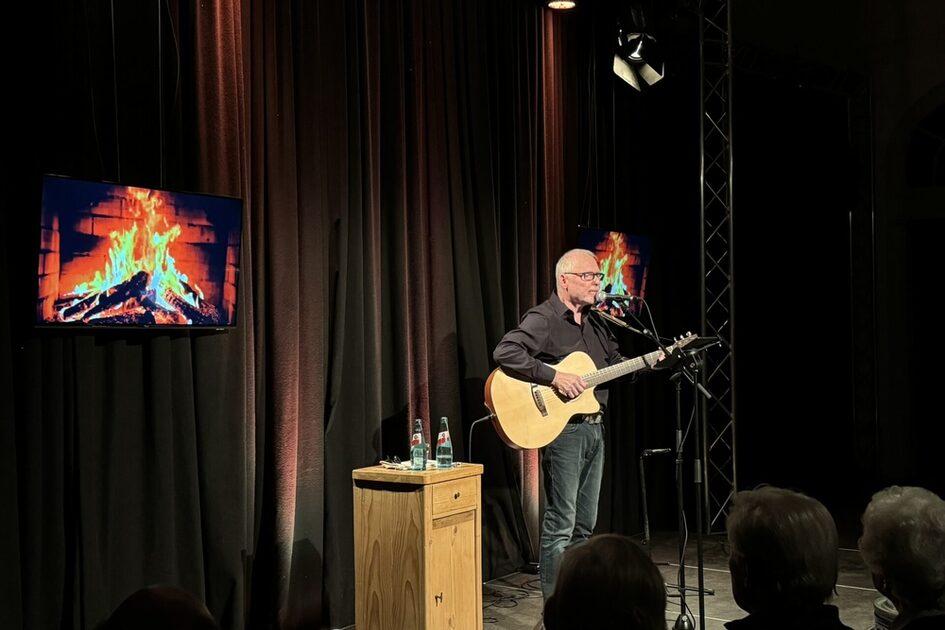 Guitarrist auf der Bühne