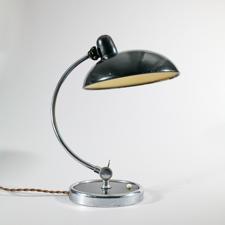 Schreibtischlampe - Designklassiker