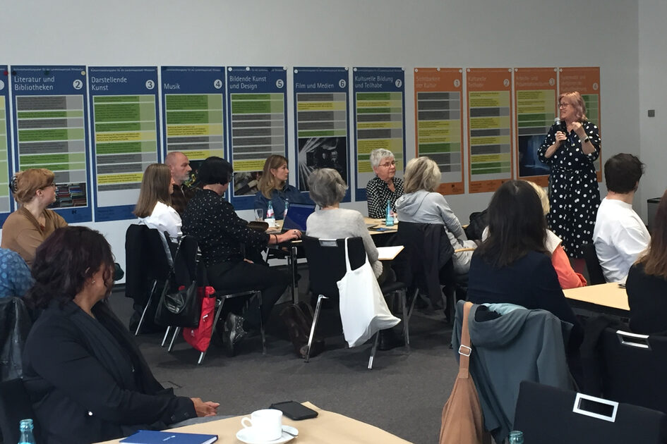 Eine Arbeitsgruppe beteiligt sich an der Kulturentwicklungsplanung.