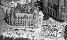 Historische Luftaufnahmen von Wiesbaden - hier das Wiesbadener Rathaus 192