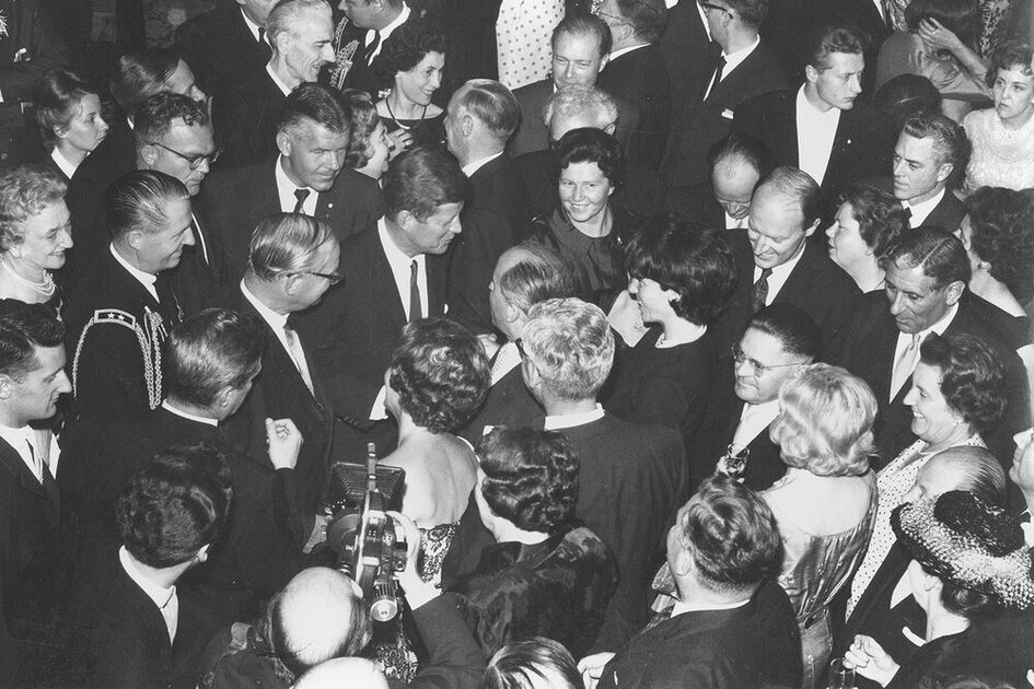 Amerykański prezydent podczas wizyty w Wiesbaden