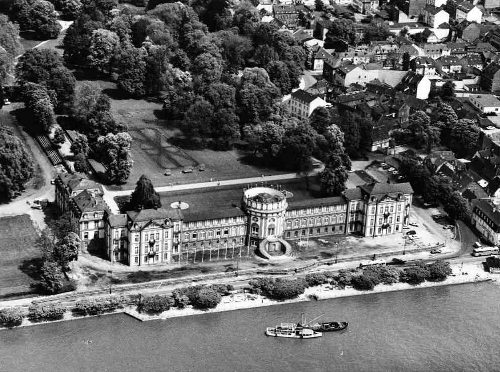 Das Biebricher Schloss im Jahr 1970