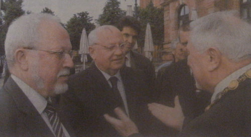 Hildebrand Diehl mit Michail Gorbatschow und Lothar de Maizière