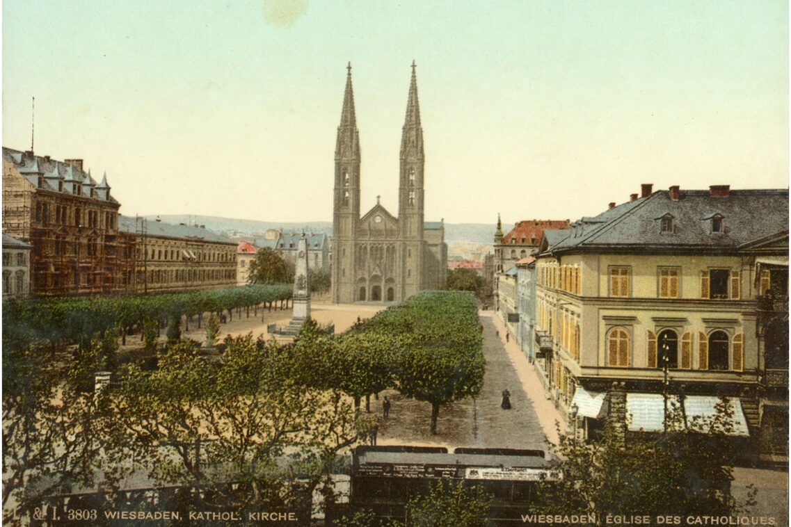 Historical photo of Luisenplatz