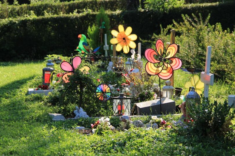 Дитяча братська могила