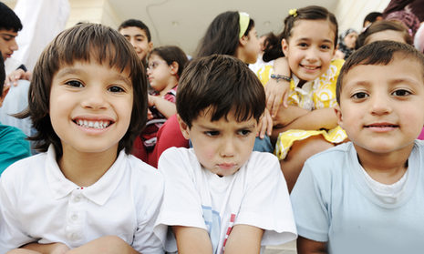 Viele Kinder mit unterschiedlichsten Migrationen
