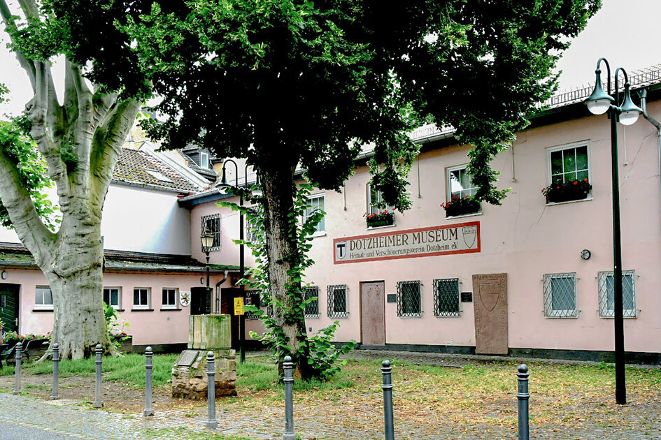 Altes Gebäude inm Dotzheim