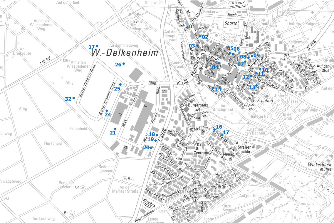 Übersichtskarte vom Ortsbezirk Delkenheim mit Punkten und Nummern der Baulücken