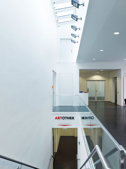 Kunsthaus: Eingangsbereich und Artothek