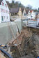 Hochwasserschutz Sonnenberg (Bauabschnitt 2), in der Straße An der Stadtmauer wurde eine Zielgrube ausgehoben, bis zu der der Entlastungskanal gebaut werden soll.