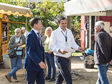 Schlemmerplatz auf dem Wochenmarkt/li.Dr.Oliver Franz mit Simon Rottloff
