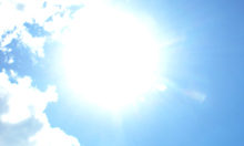 Klima - Sonne am blauen Himmel