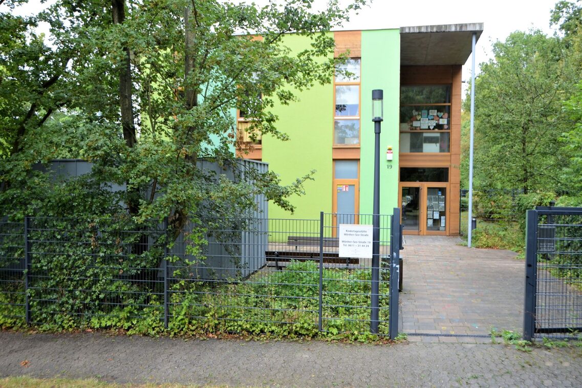 Der Eingang zur Kindertagesstätte