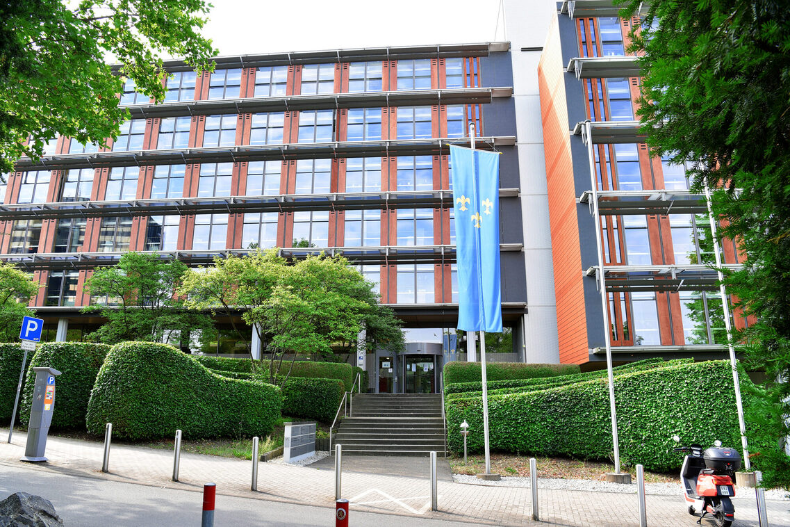 Außenansicht Bauaufsicht, Gebäude Gustav-Strsemann-Ring 15