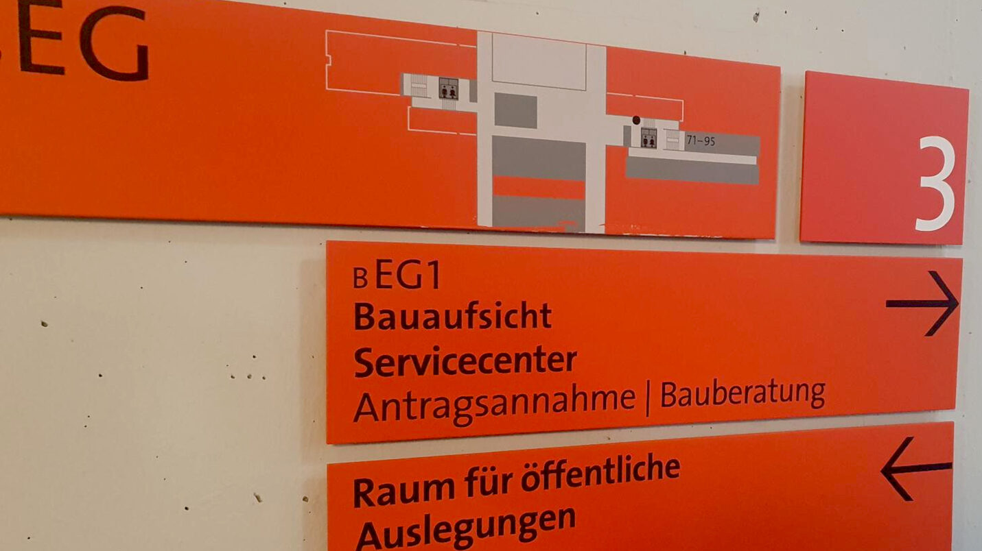 Wegweiser zum Servicecenter