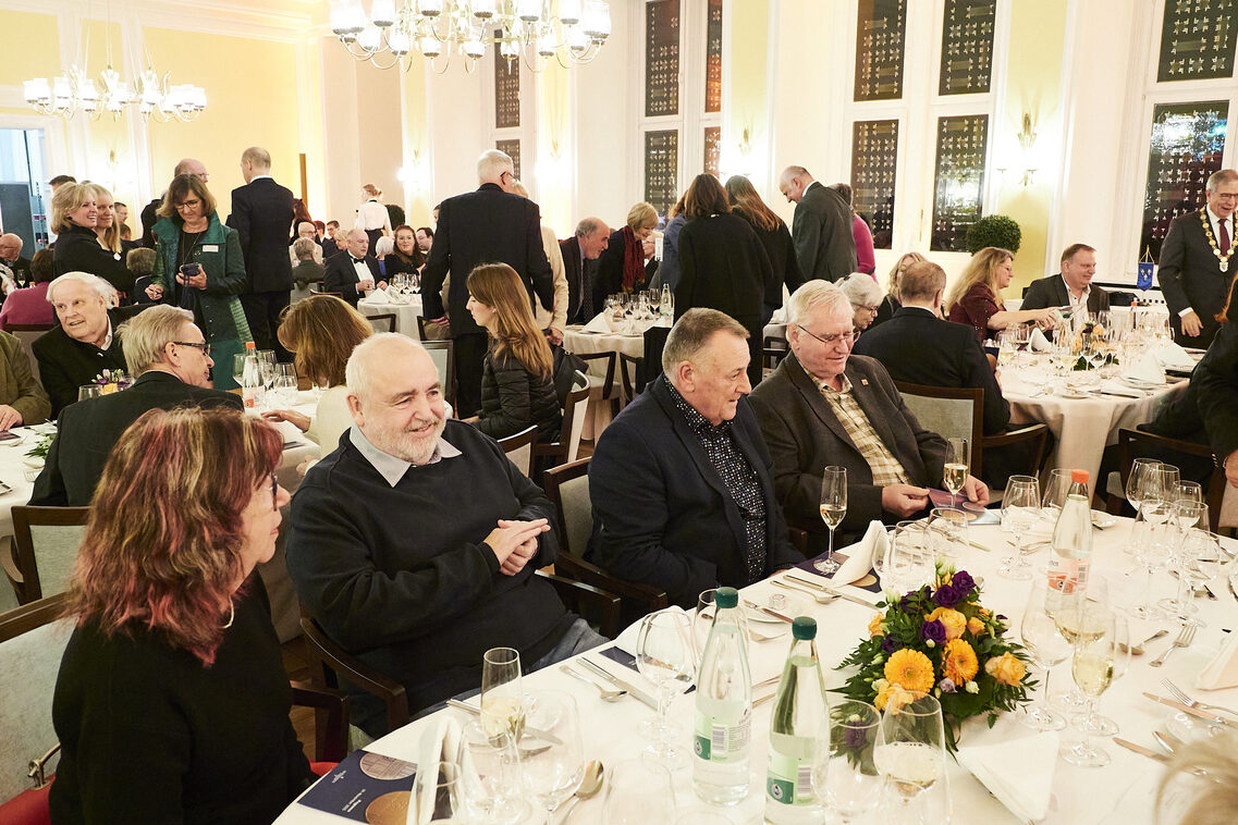Fiesta cívica/concesión de medallas cívicas