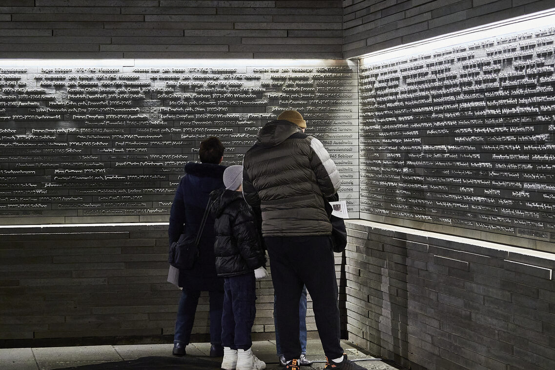 Conmemoración de los pogromos de noviembre de 1938