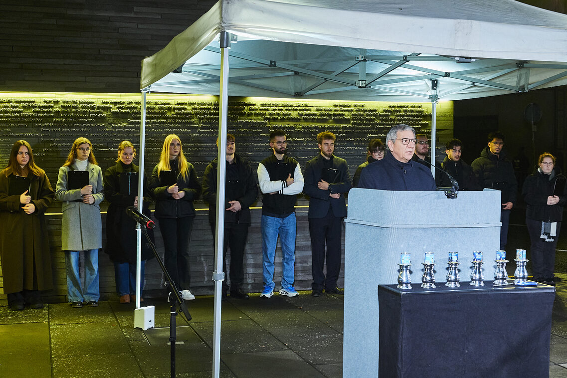 Conmemoración de los pogromos de noviembre de 1938