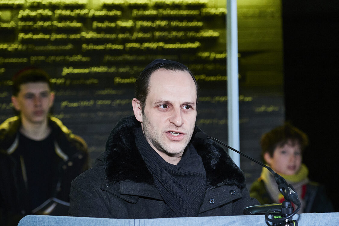 Gedenkstunde Novemberpogrome 1938/Steve Landau