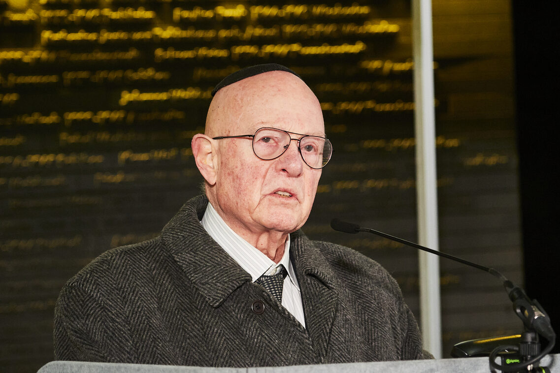 Conmemoración de los pogromos de noviembre de 1938/Dr. Jacob Gutmark