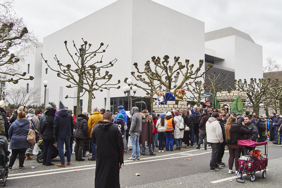 Wiesbadener Fastnachtssonntagszug 2026