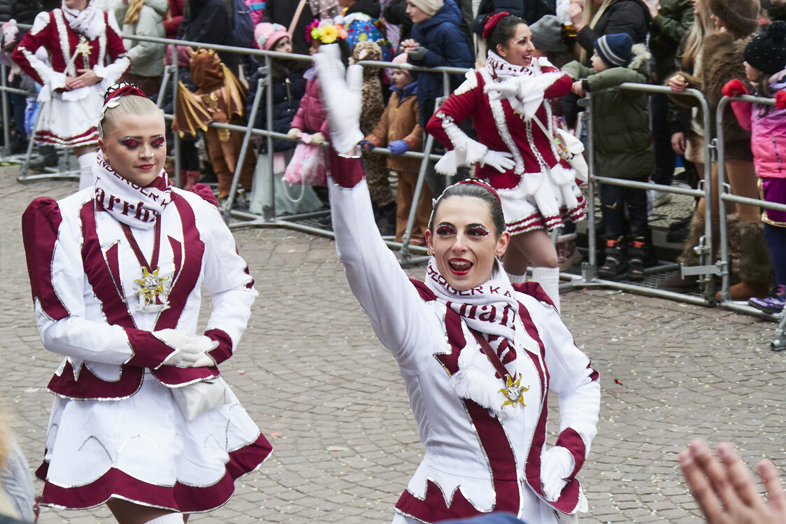 Kinderumzug und Sturm aufs Rathaus
