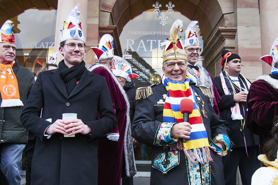Kinderumzug und Sturm aufs Rathaus