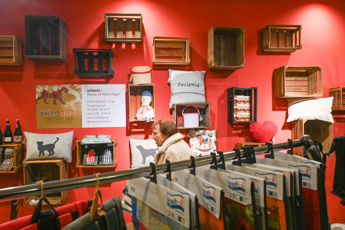 Adventsmarkt im ehemaligen SportScheck