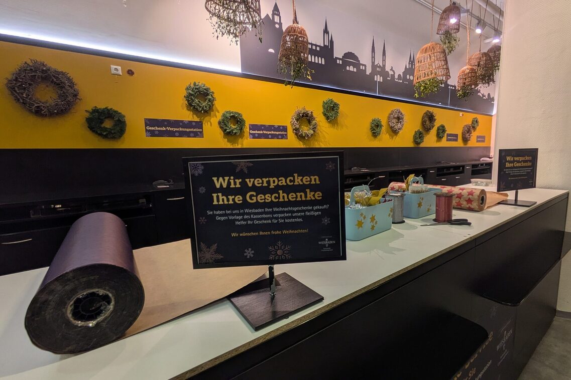 Adventsmarkt im ehemaligen SportScheck