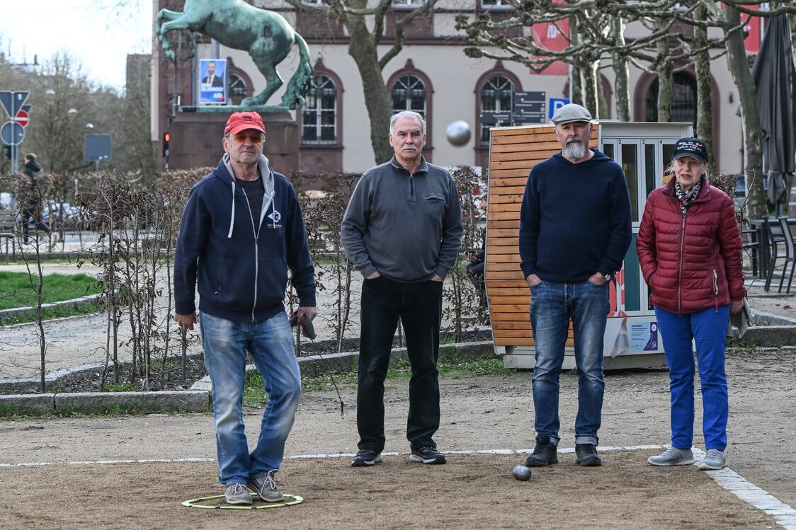 Otwarcie sezonu kortów do gry w bule