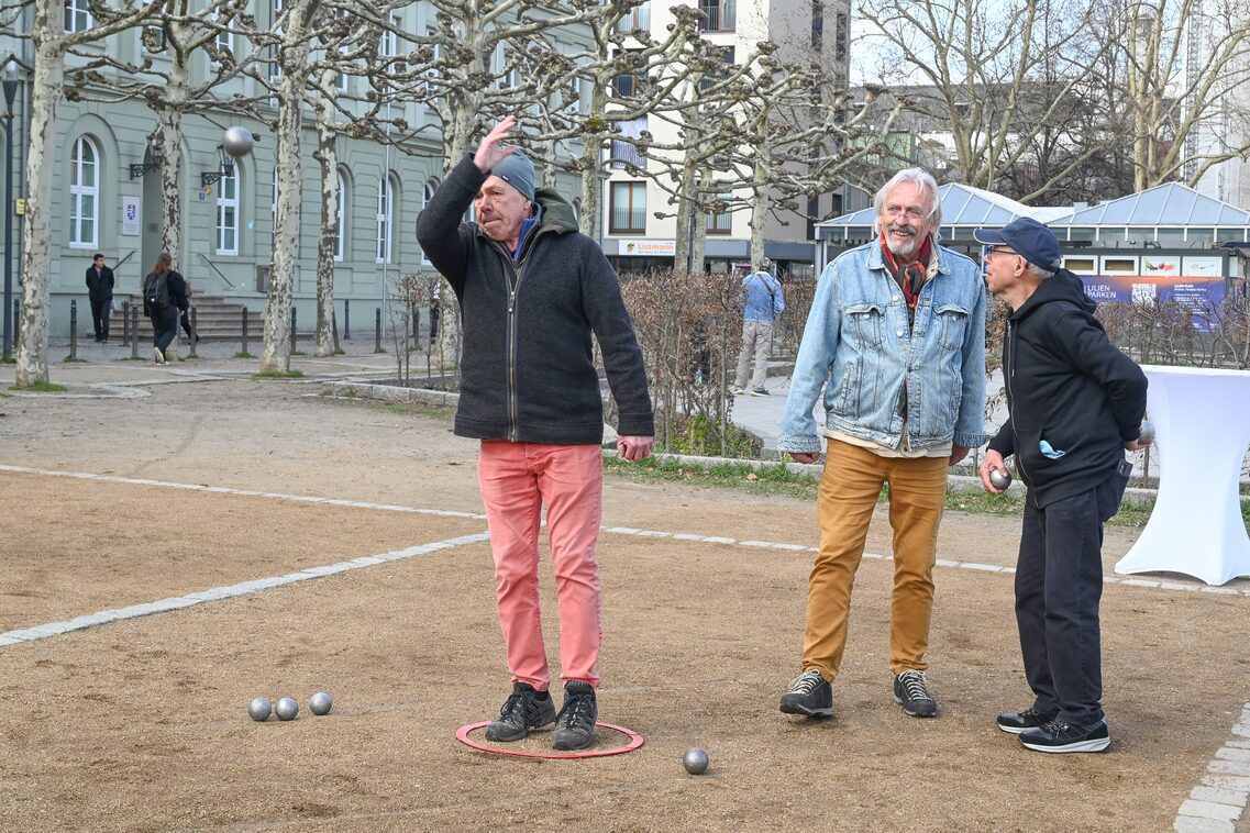 Saisoneröffnung Bouleplatz