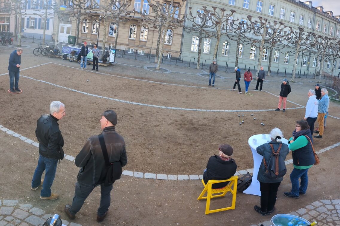 Saisoneröffnung Bouleplatz