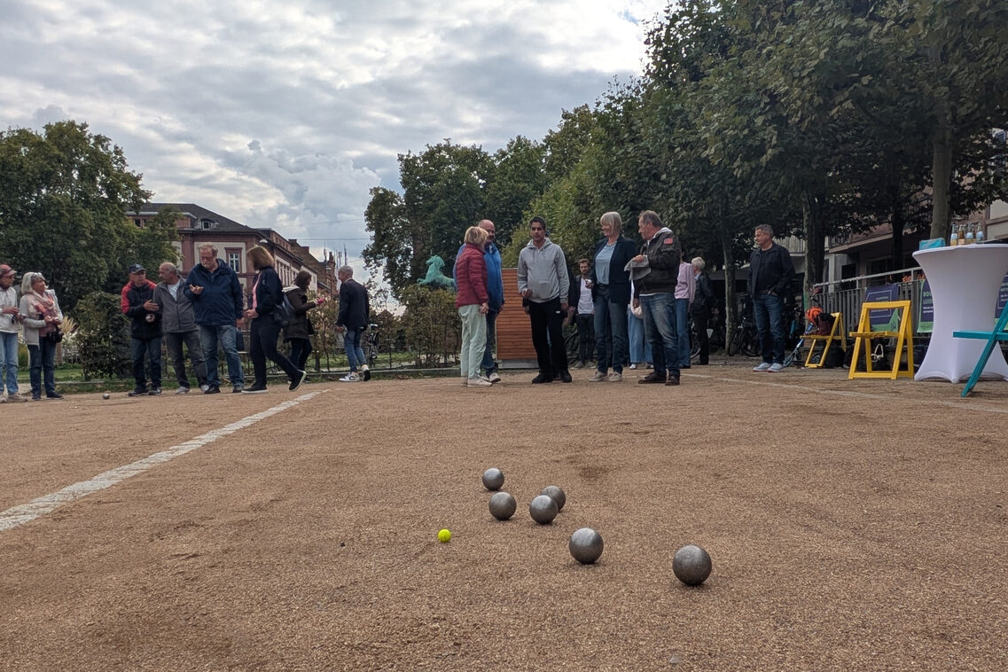 Boulebahn auf dem Luisenplatz