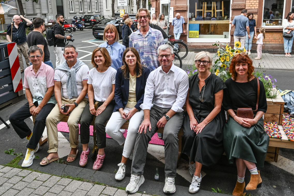 Eröffnung der neugestalteten Nerostraße