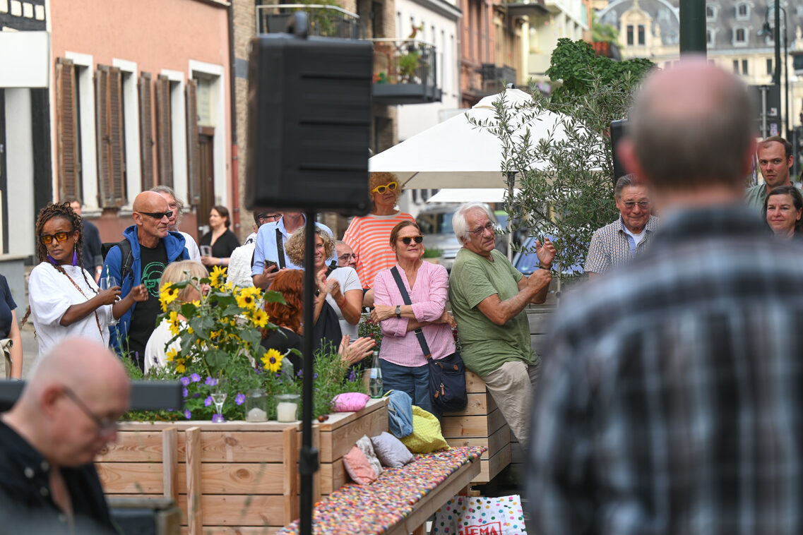 Eröffnung der neugestalteten Nerostraße