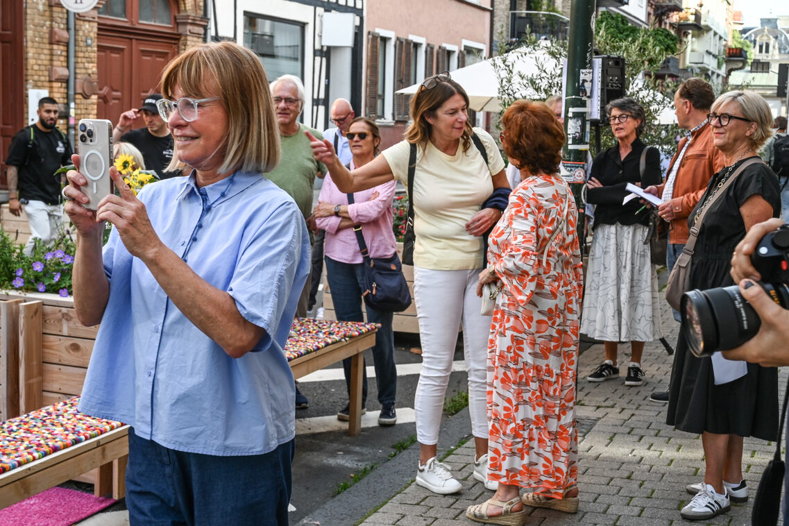 Eröffnung der neugestalteten Nerostraße