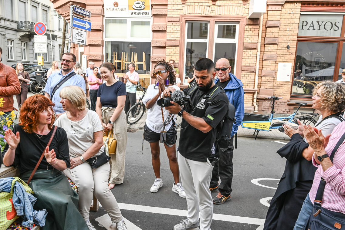 Eröffnung der neugestalteten Nerostraße