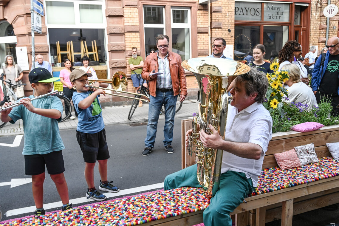 Eröffnung der neugestalteten Nerostraße