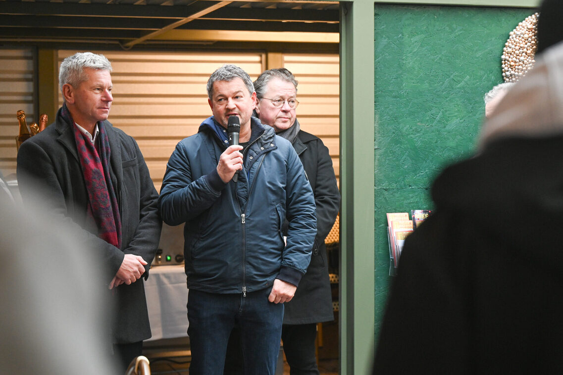 Eröffnung des umgestalteten Platzes in der Spiegelgasse