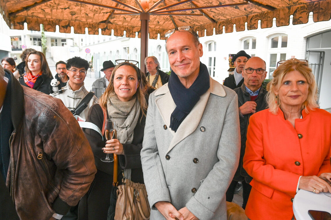 Eröffnung des umgestalteten Platzes in der Spiegelgasse