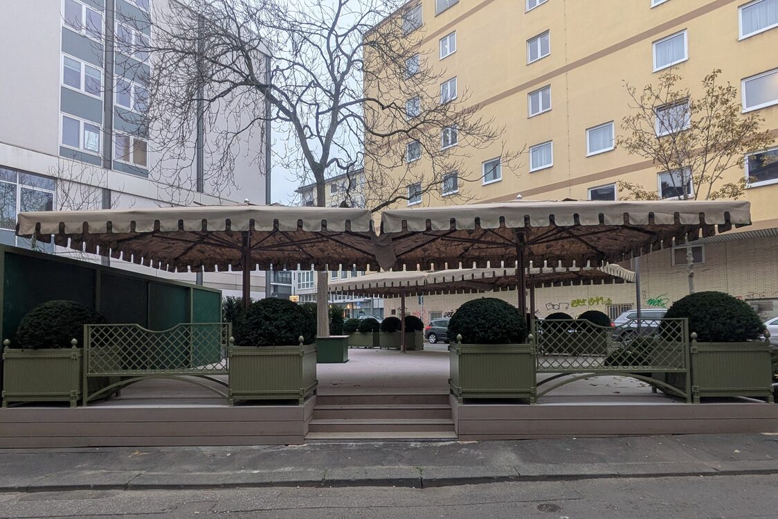 Platz in der Spiegelgasse