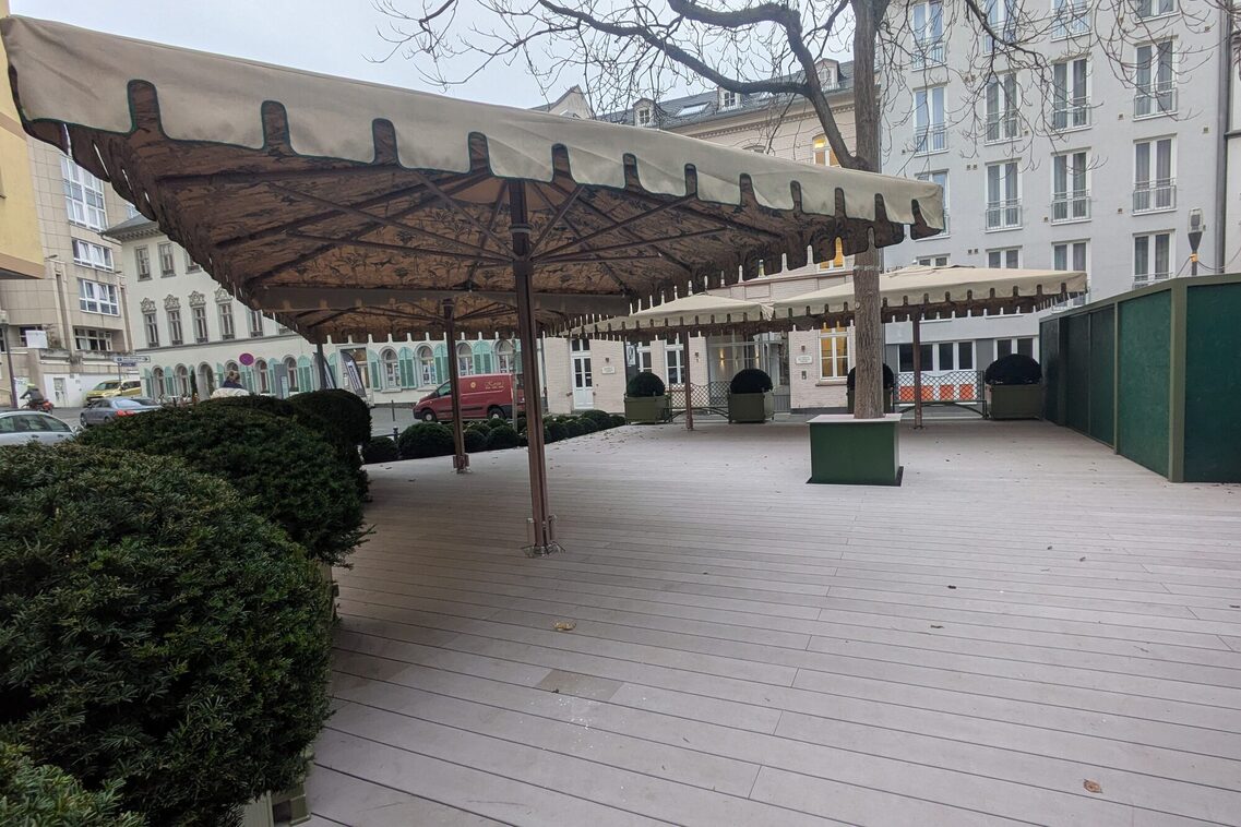 Platz in der Spiegelgasse