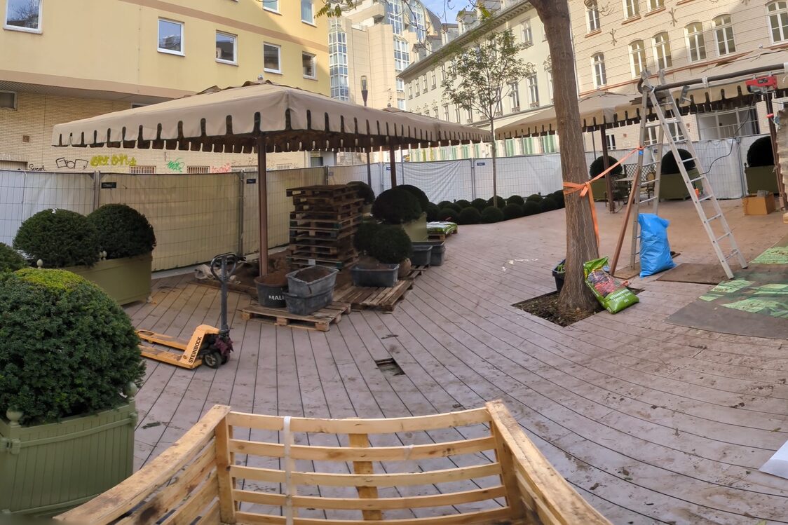 Platz in der Spiegelgasse